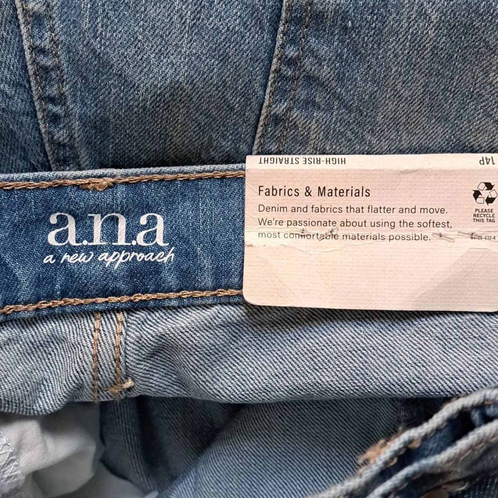 A.N.A Highest Rise Balloon Jeans