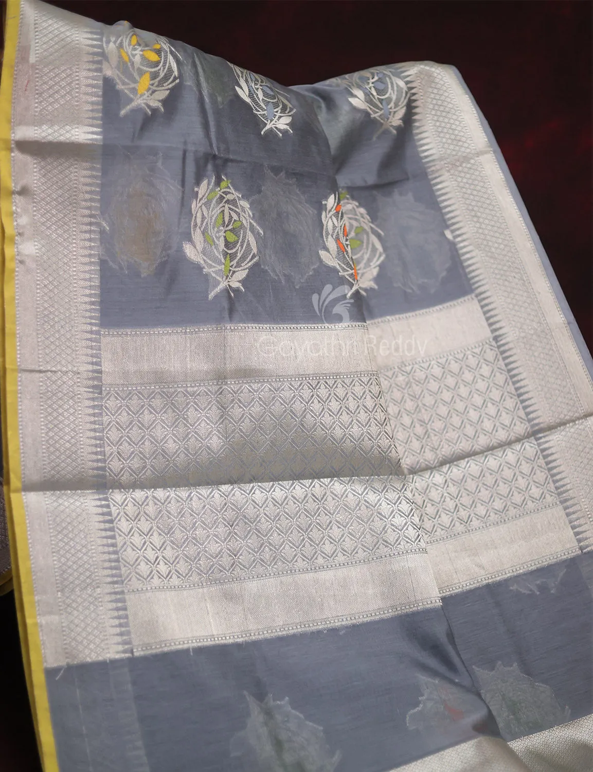 BANARAS CHANDERI -BCS441