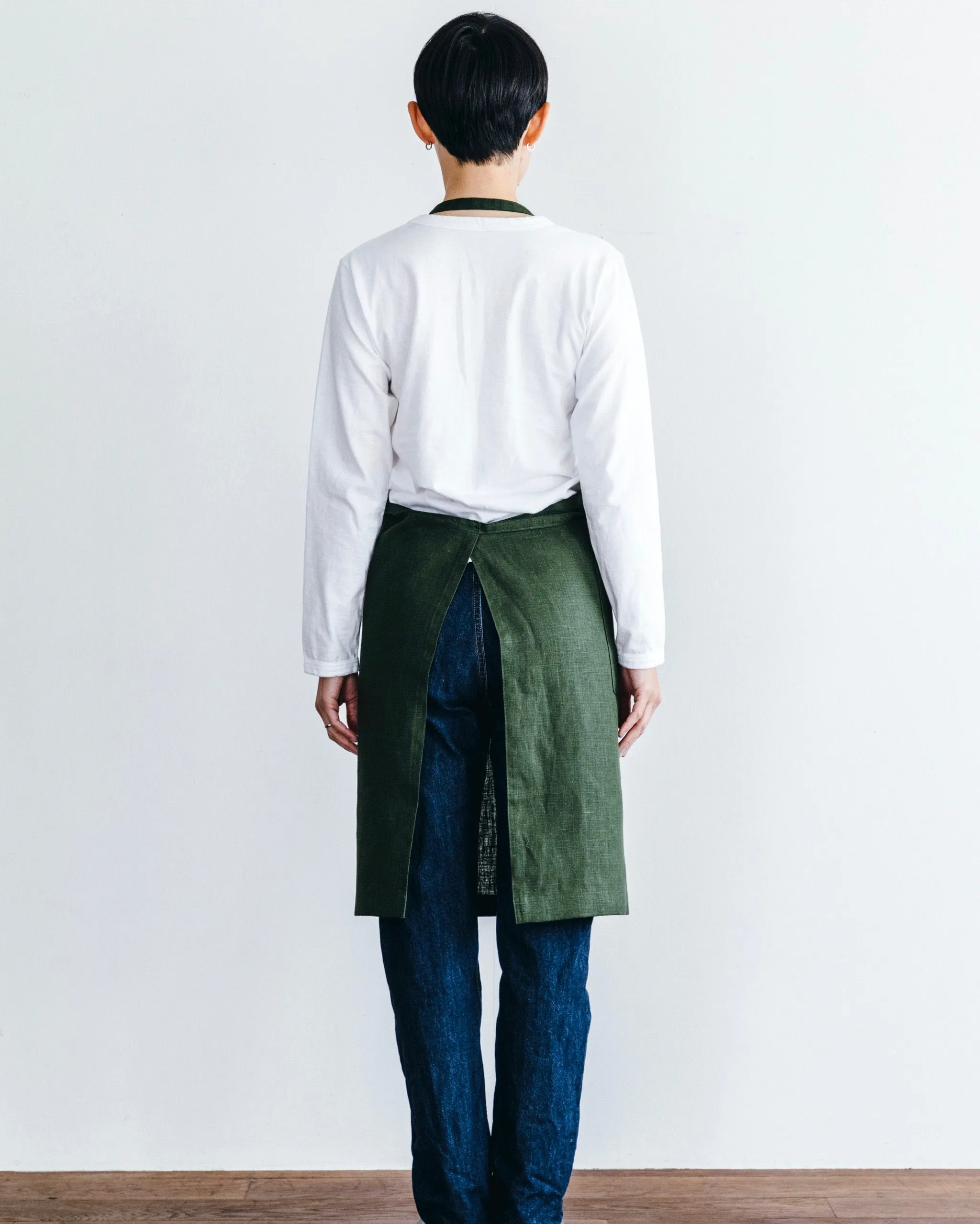 Daily Apron: Laurel