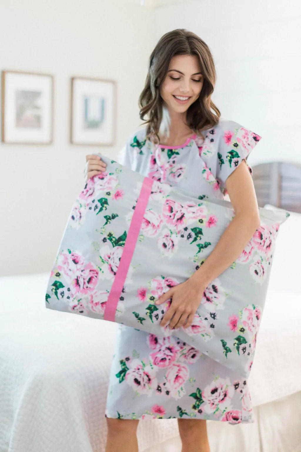 Olivia Hospital Patient Gownie & Pillowcase Set